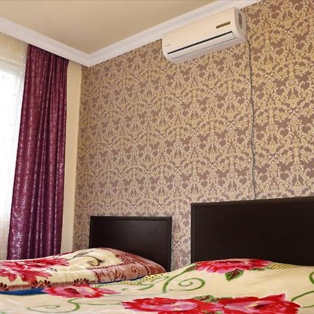 Gulnazi Andria Apartment Sarpi Exterior foto