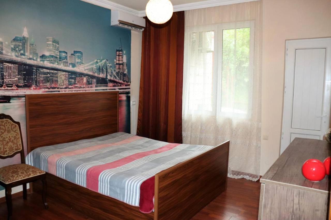 Gulnazi Andria Apartment Sarpi Exterior foto